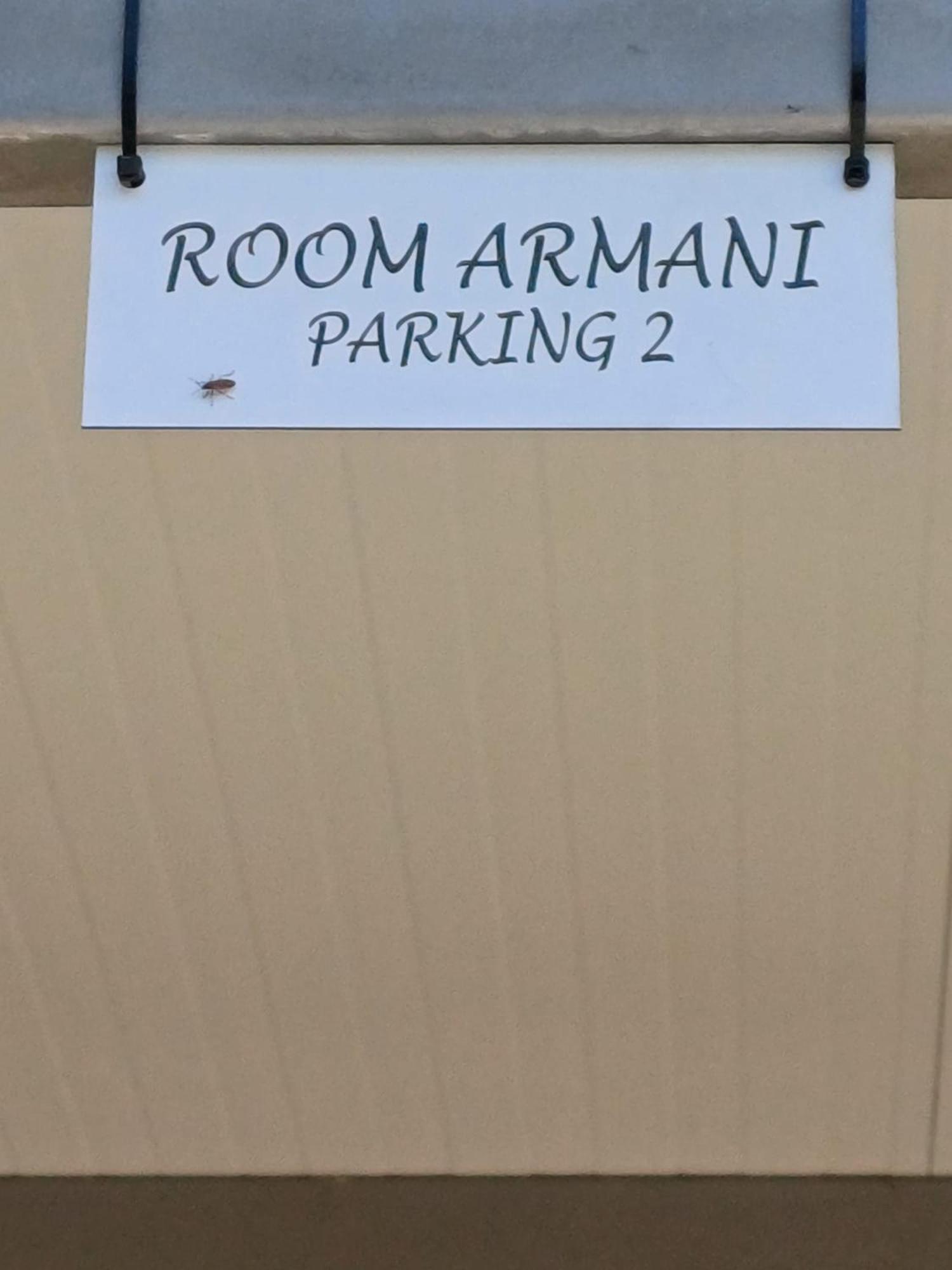 Room Armani 로비니 외부 사진